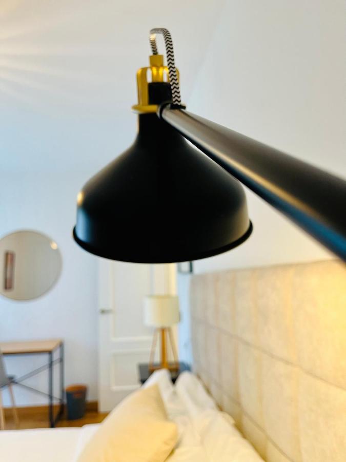 Nabucco Apartment โอเบียโด ภายนอก รูปภาพ