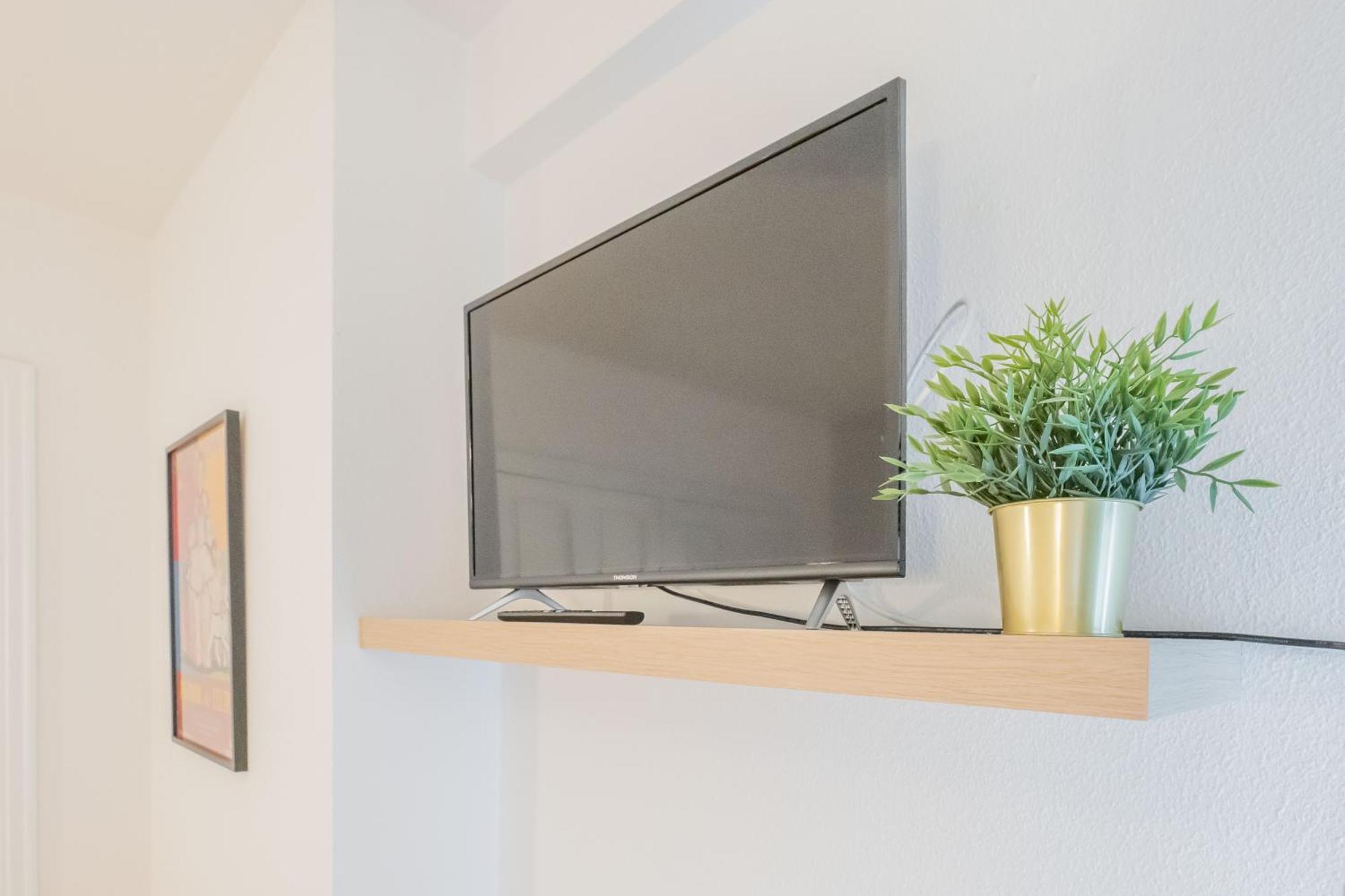 Nabucco Apartment โอเบียโด ภายนอก รูปภาพ