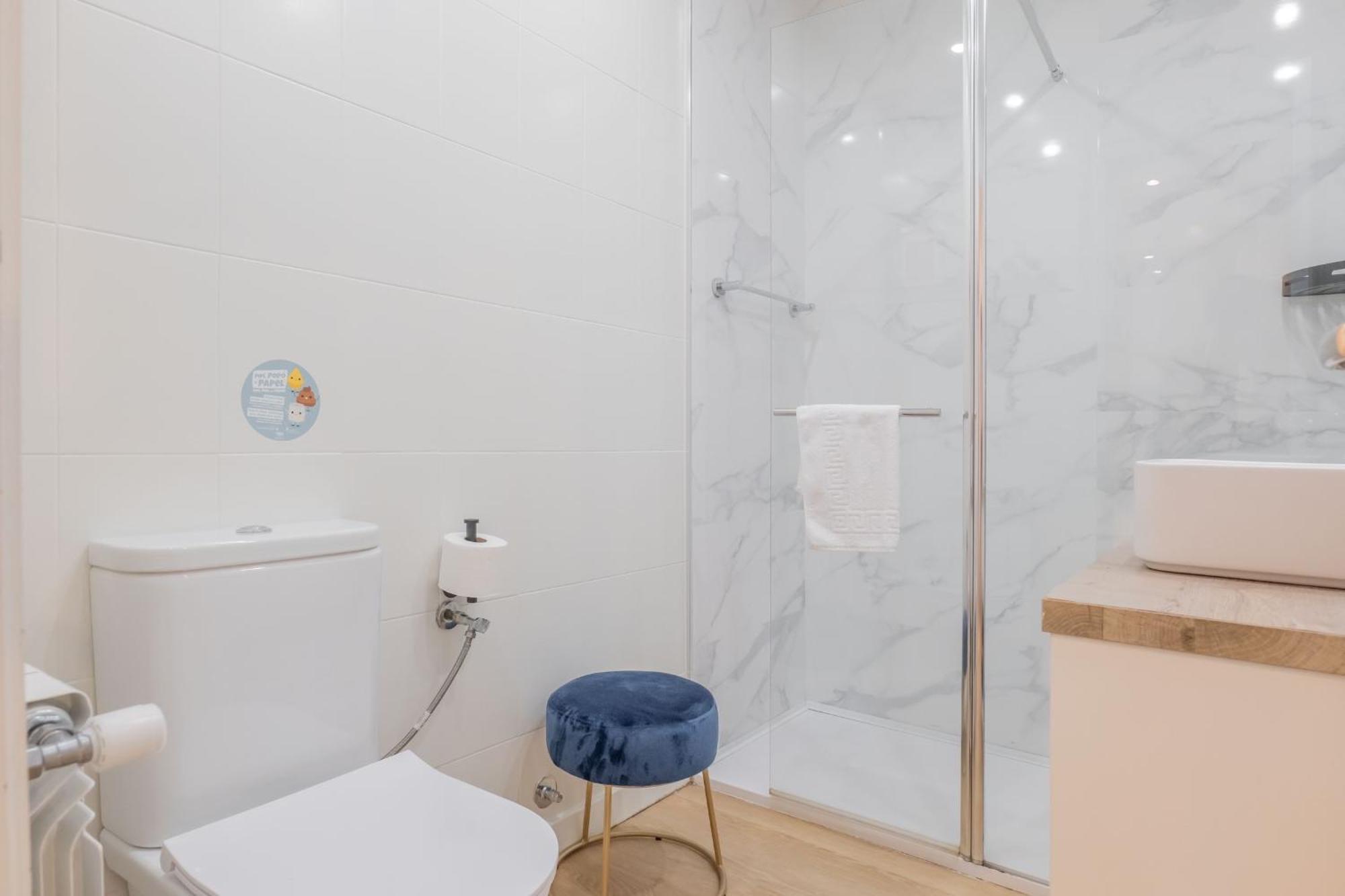 Nabucco Apartment โอเบียโด ภายนอก รูปภาพ